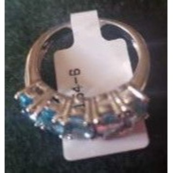 Blue Topaz more than 3 ctw rhodium over sterling silver ring size 6 - Picture 2 of 5